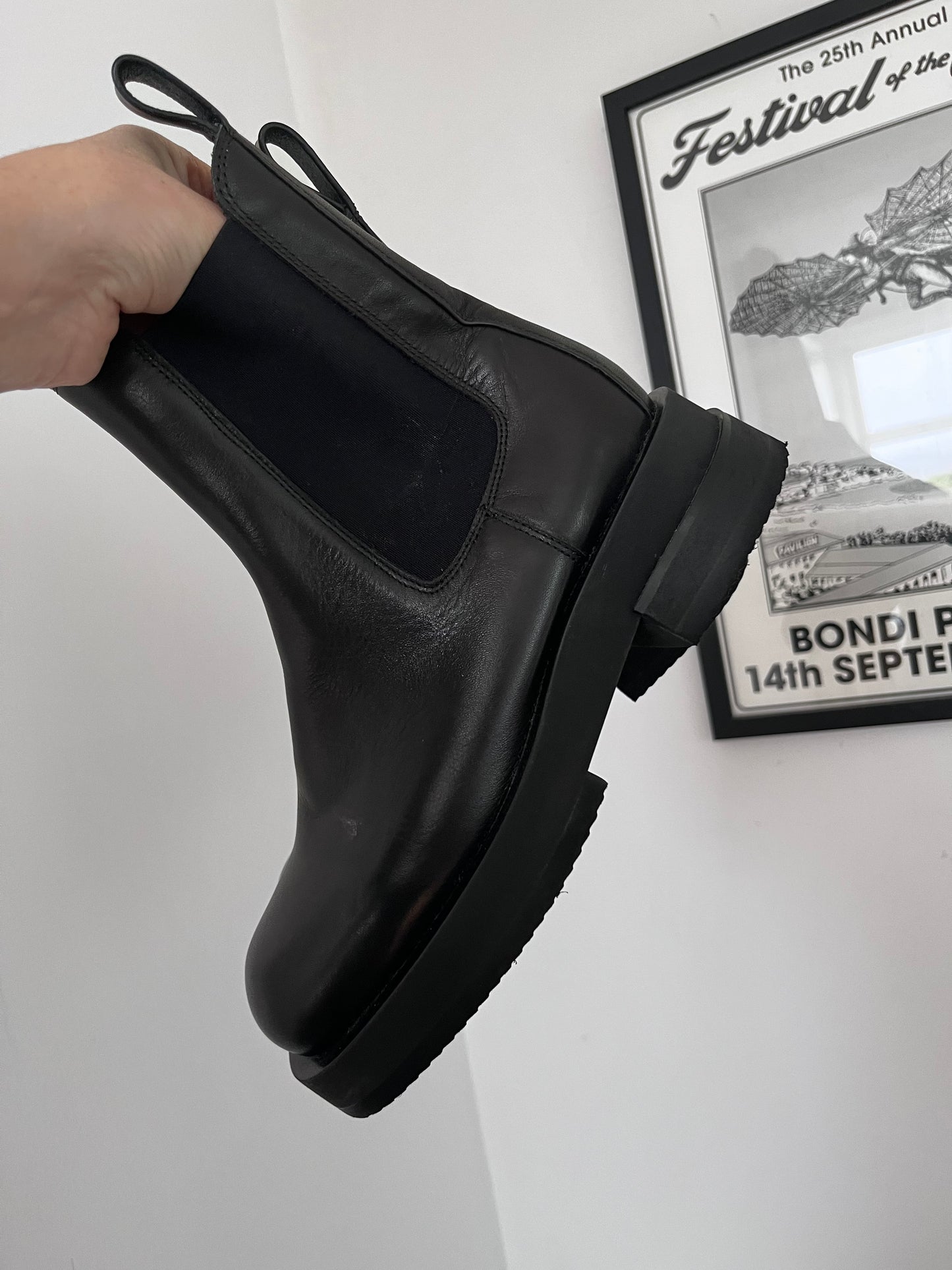 ALIAS MAE Leather Chelsea Boots RRP$320 (38)