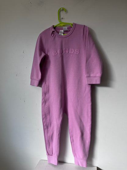 BONDS Est. 1915 Zip Wondersuit (3)