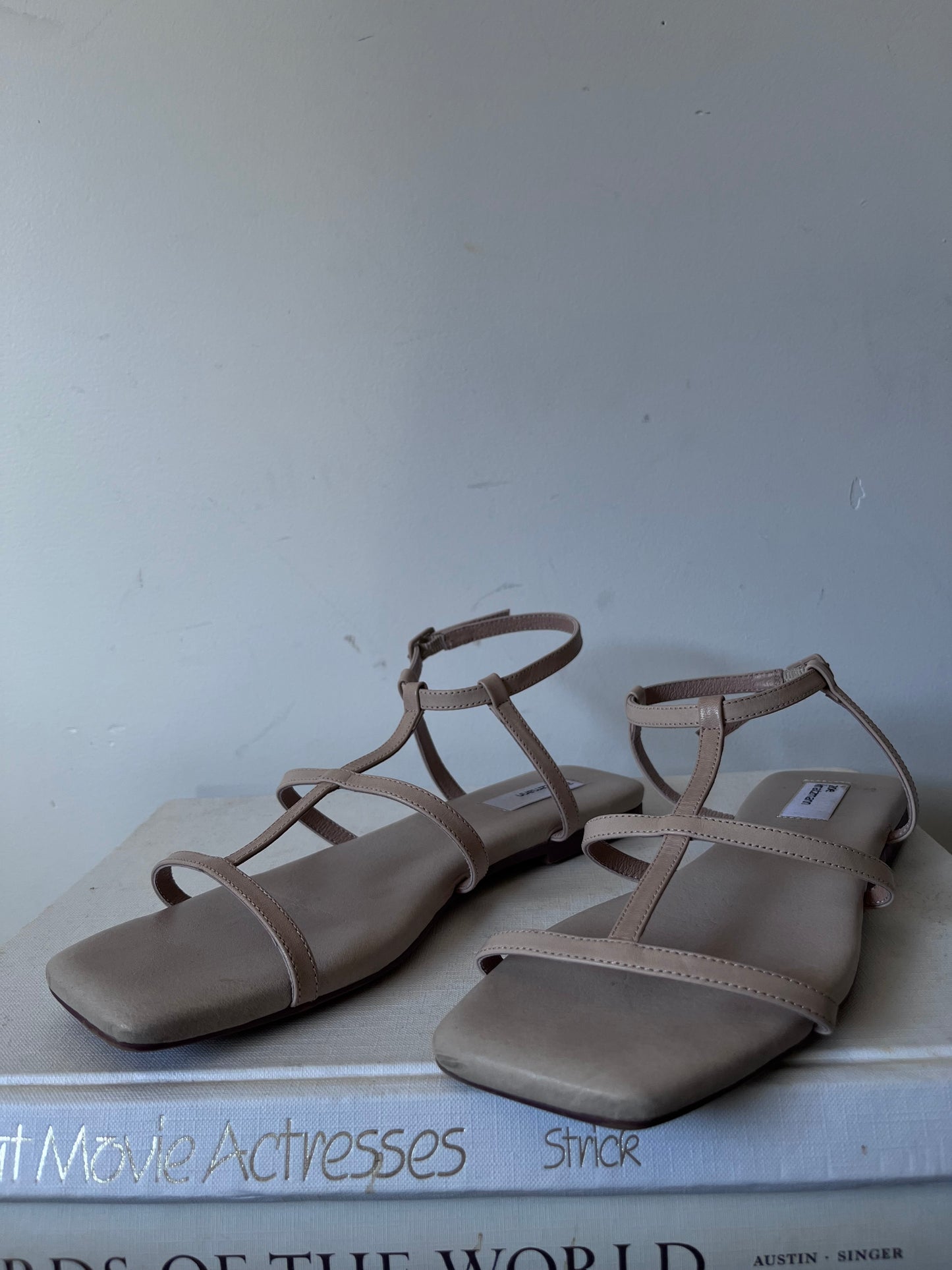 ZOE KRATZMANN sandals RRP$325 (39)