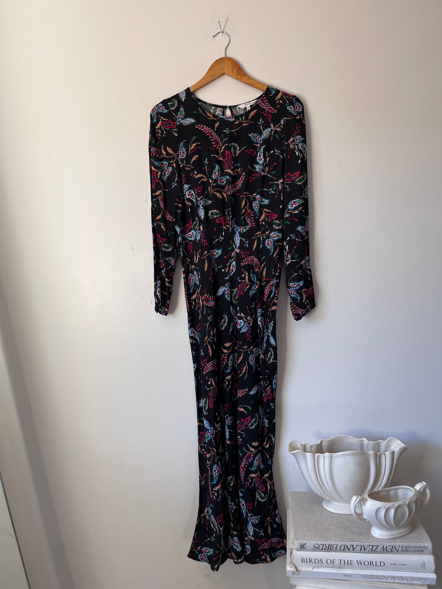 MAX Diana Long Sleeve Dress RRP$179.99 (12-14)