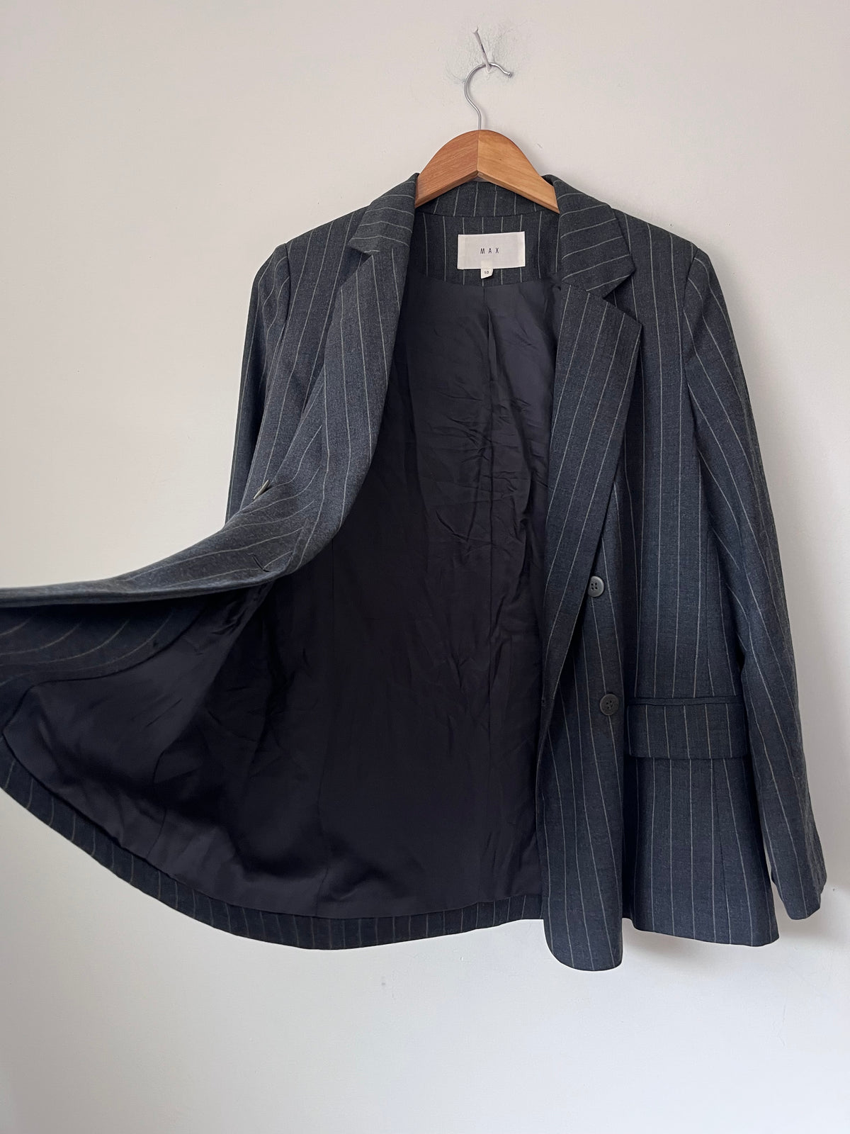 MAX Grey Pinstripe Double Breasted Blazer RRP approx. $299.99 (Size 10)