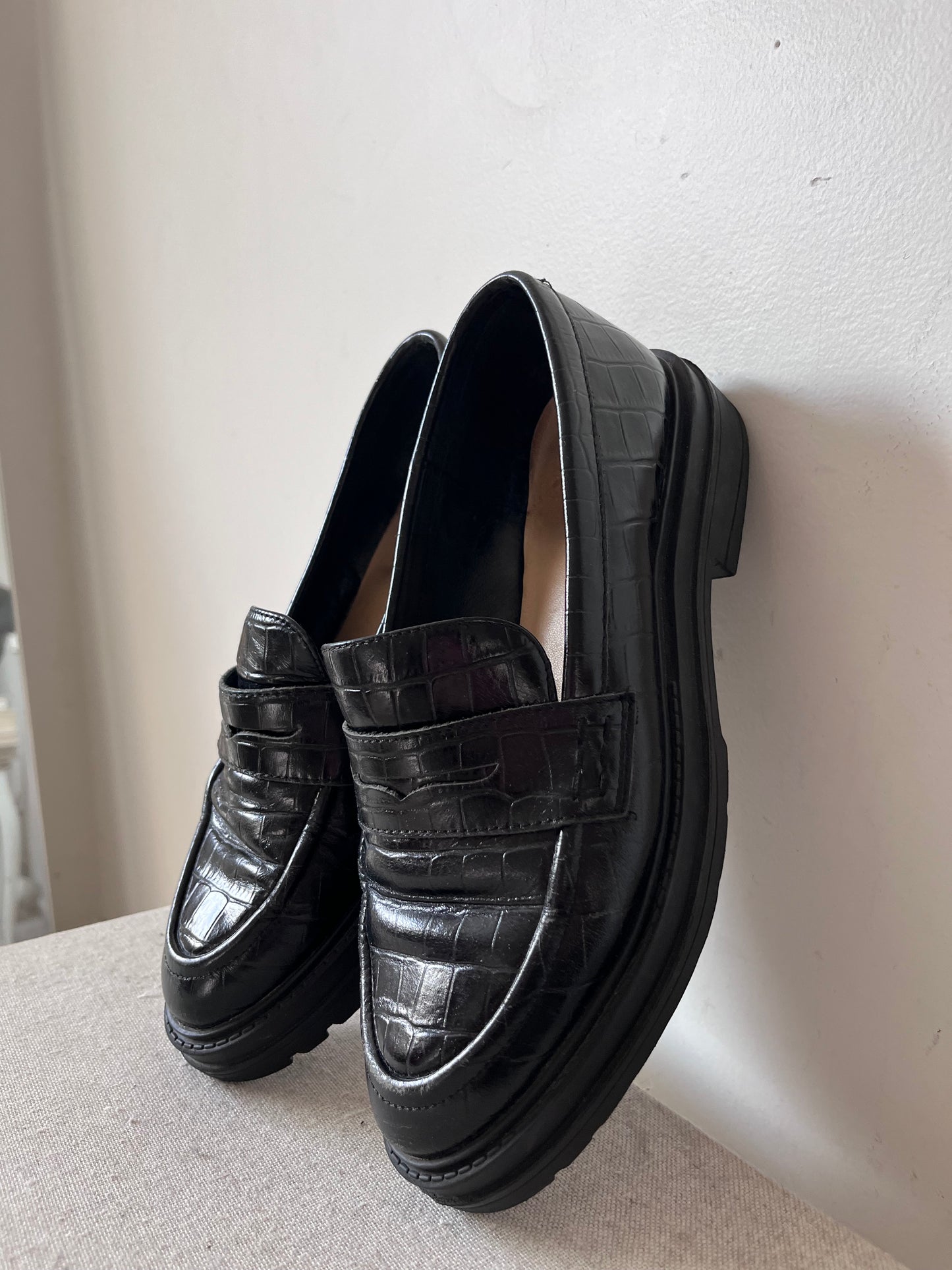 ISABELLA ANSELMI Croc Loafers RRP$260