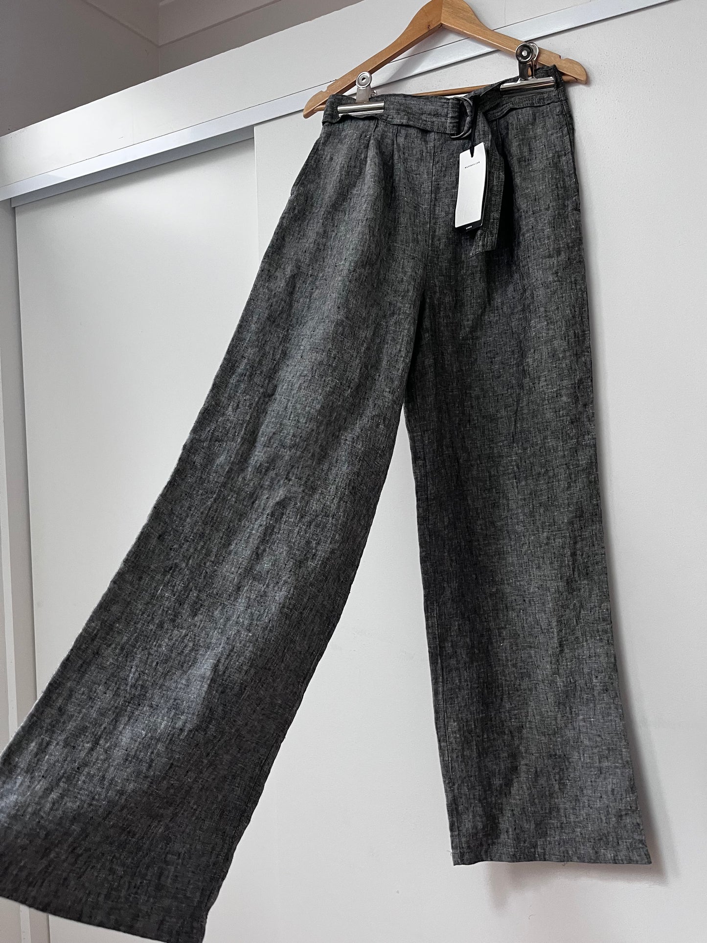 MAX Avery Belted Wide Leg Pants RRP$119.99 (10)
