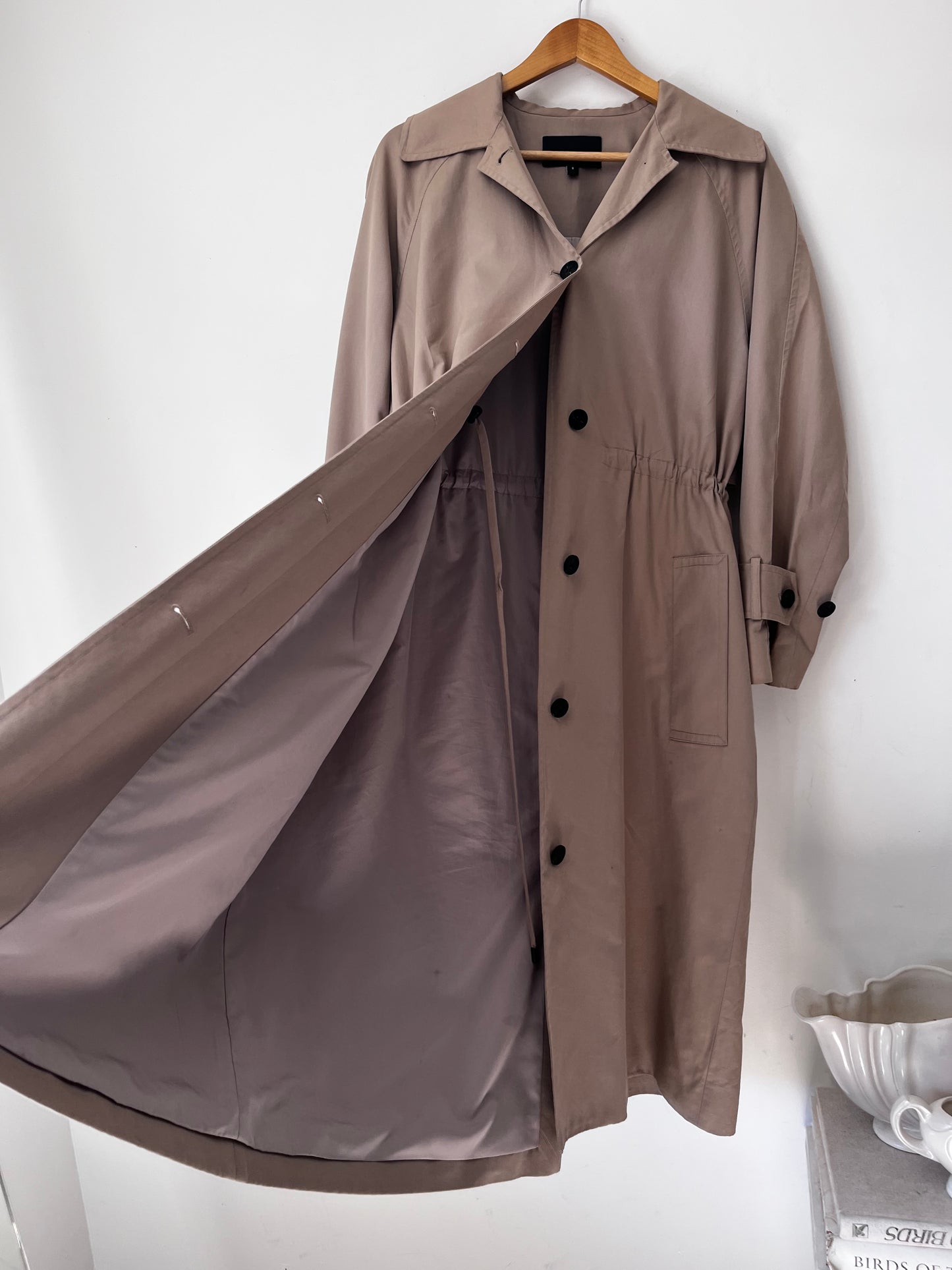 MOOCHI Tempo Trenchcoat  RRP$550 (10-12)