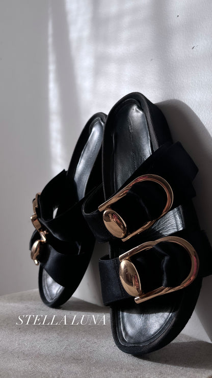 STELLA LUNA Slides  RRP$600 (39)