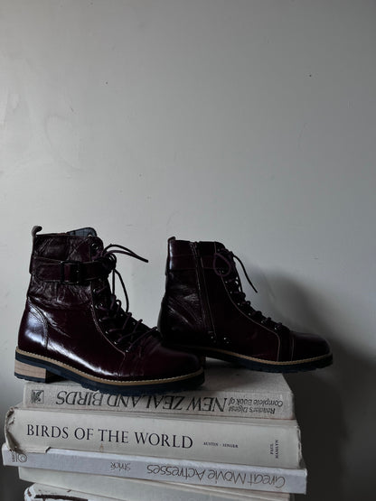 KATE SYLVESTER boots RRP$400 (38)
