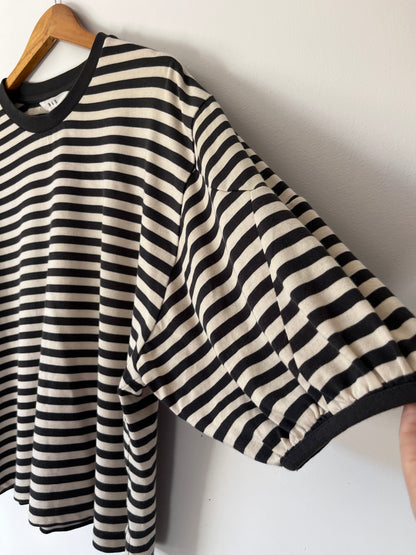 MAX Stripe Pima Cotton Puff Sleeve Tee RRP approx $70 (14)