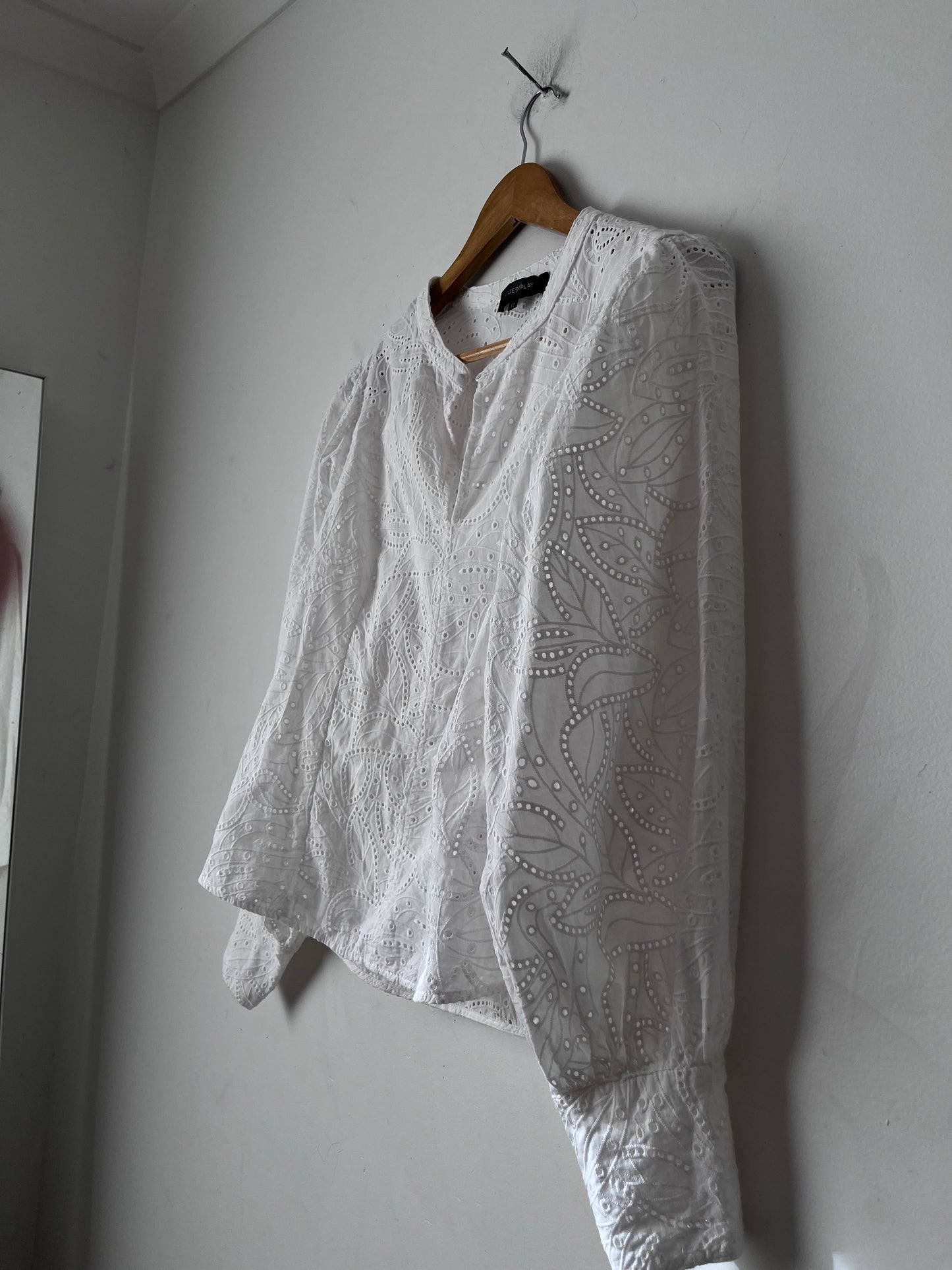 STATE OF PLAY Blouse RRP$119 (10-12)