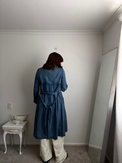 MAX denim trench RRP$199 (8-10)