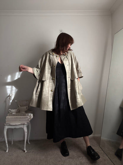 BURBERRY - 2006 Show - Swing Coat by Christopher Bailey RRP$3000 (10-16)