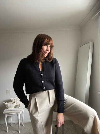 Hand knit cardigan (10-12)