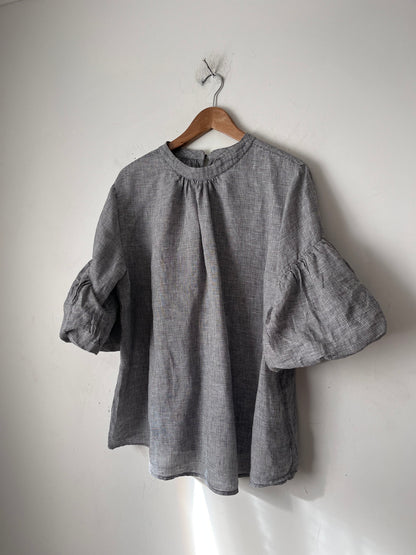 MOOCHI Nominate Linen Top RRP Approx. NZ$289 (12-14)