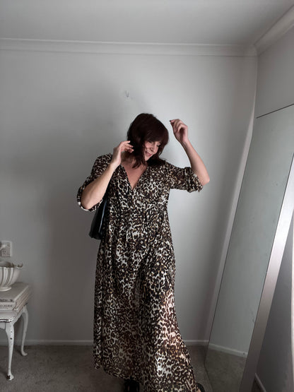 MOOCHI Leopard Print Maxi Dress RRP approx $299 (12)