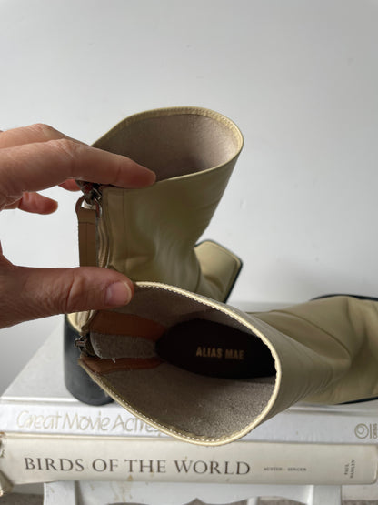 ALIAS MAE Eden Boots RRP$309 (38)