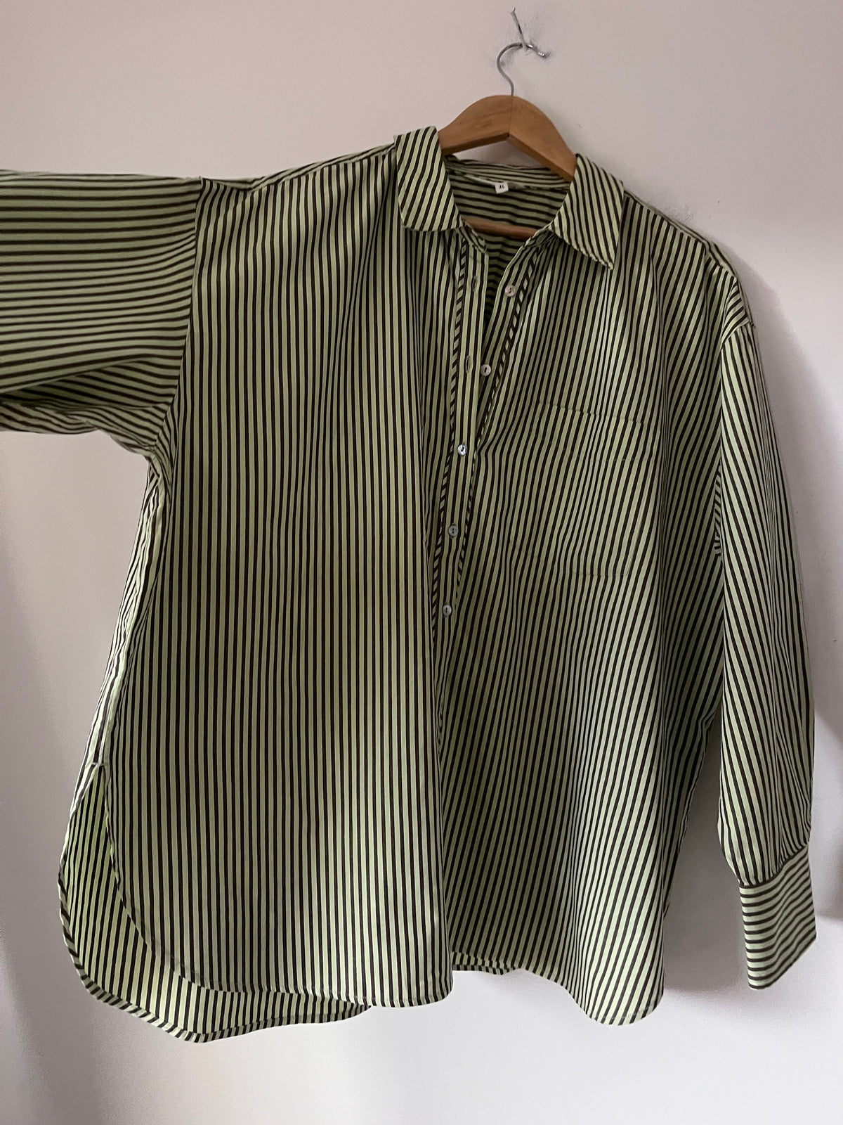 MAX organic cotton striped shirt RRP approx. $129.99 (Size 16-18)