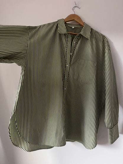 MAX organic cotton striped shirt RRP approx. $129.99 (Size 16-18)
