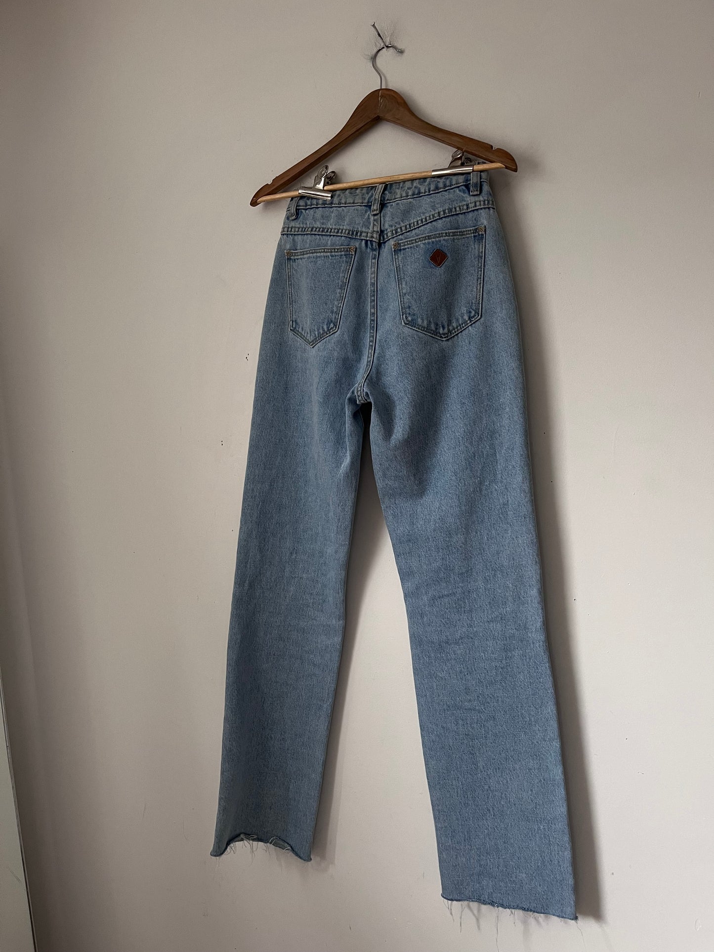 ABRAND High Straight RRP$130 (8)