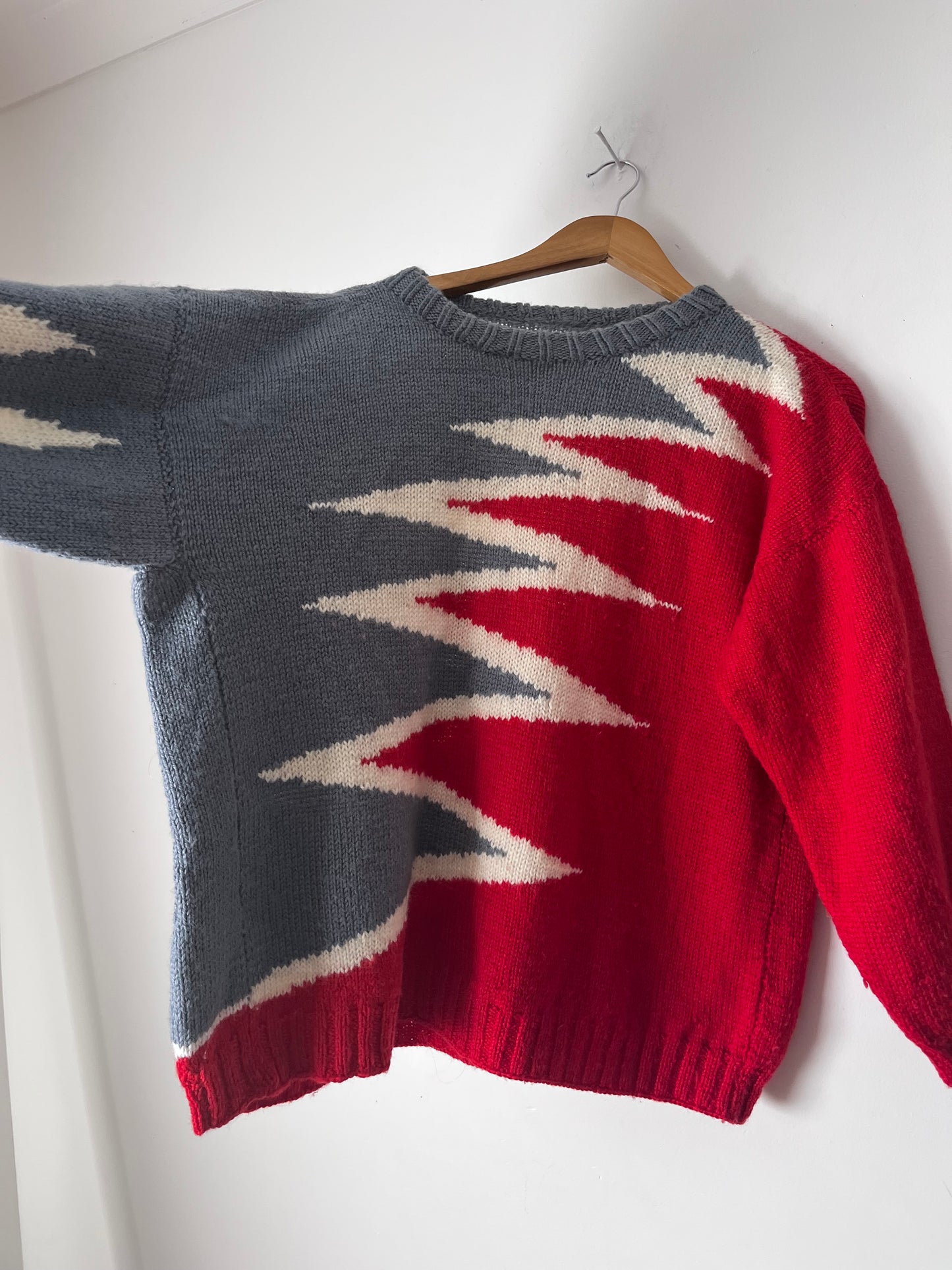 Handknitted Wool Jumper (12-16)