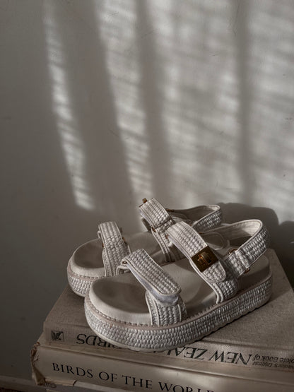 STEVE MADDEN ‘Bigmona’ sandal RRP$189 (7.5)