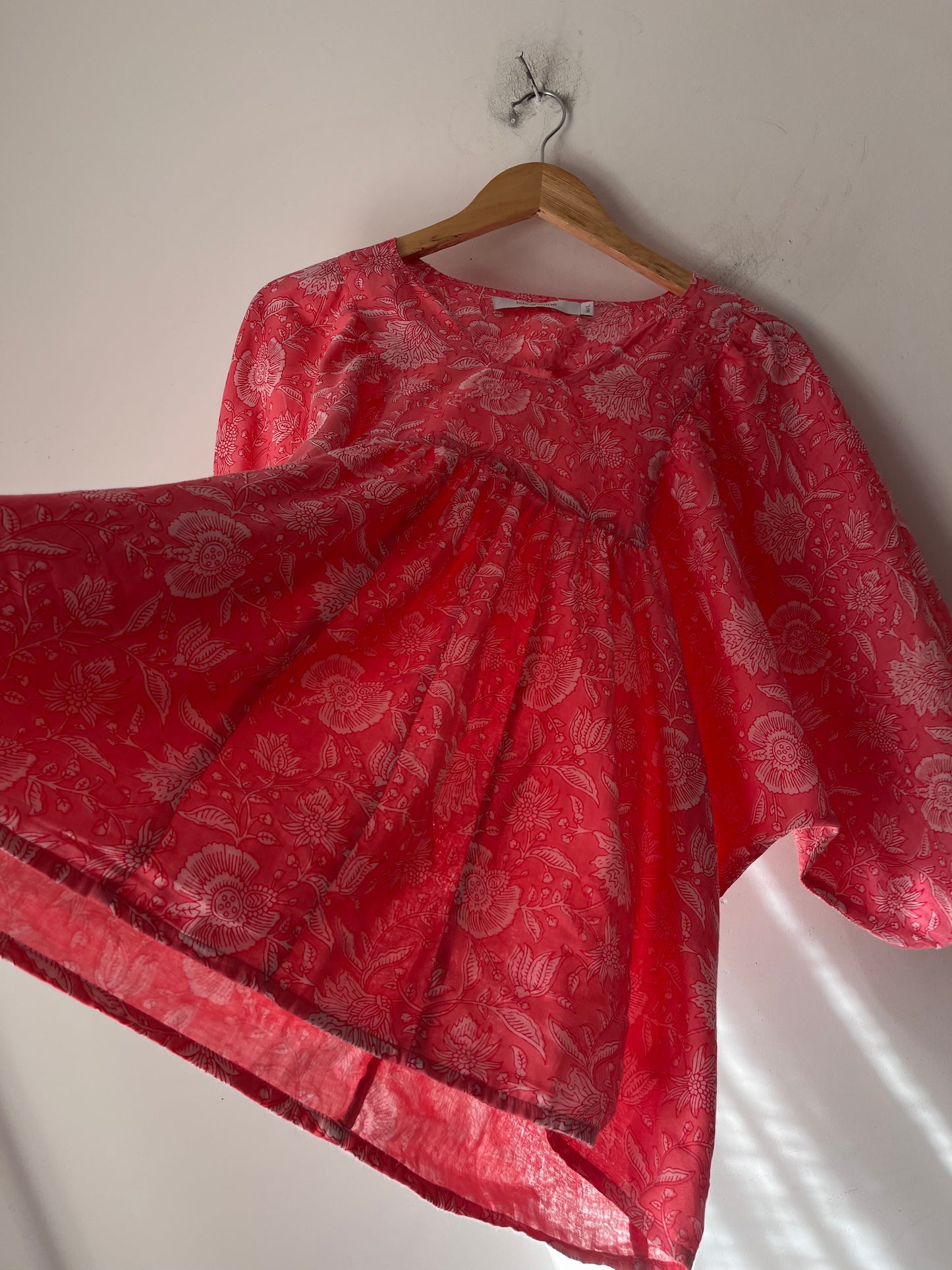ISLE OF MINE Top RRP$119 (14-16)