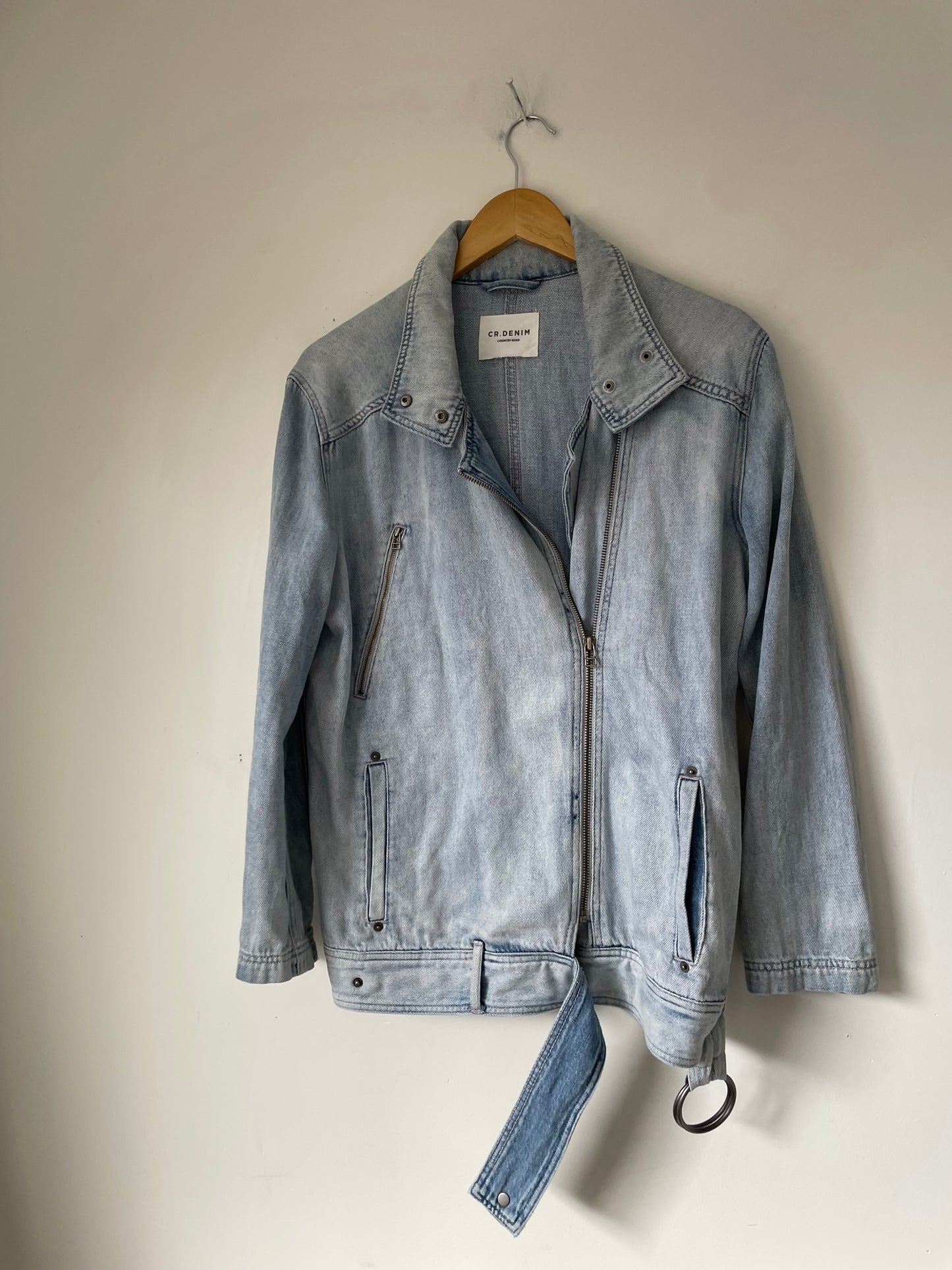 COUNTRY ROAD denim jacket RRP$149 (8-10)