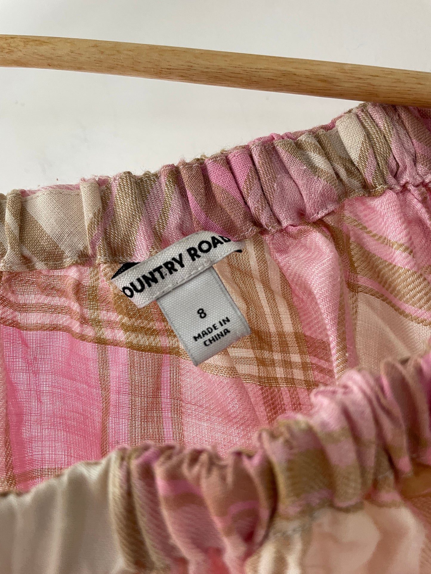 COUNTRY ROAD top RRP$129 (8)