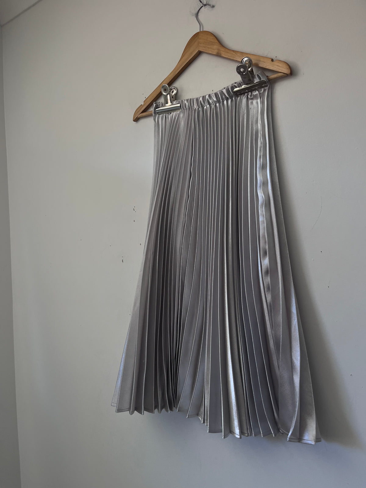 CLOCKHOUSE Satin Pleated Skirt (8-10)