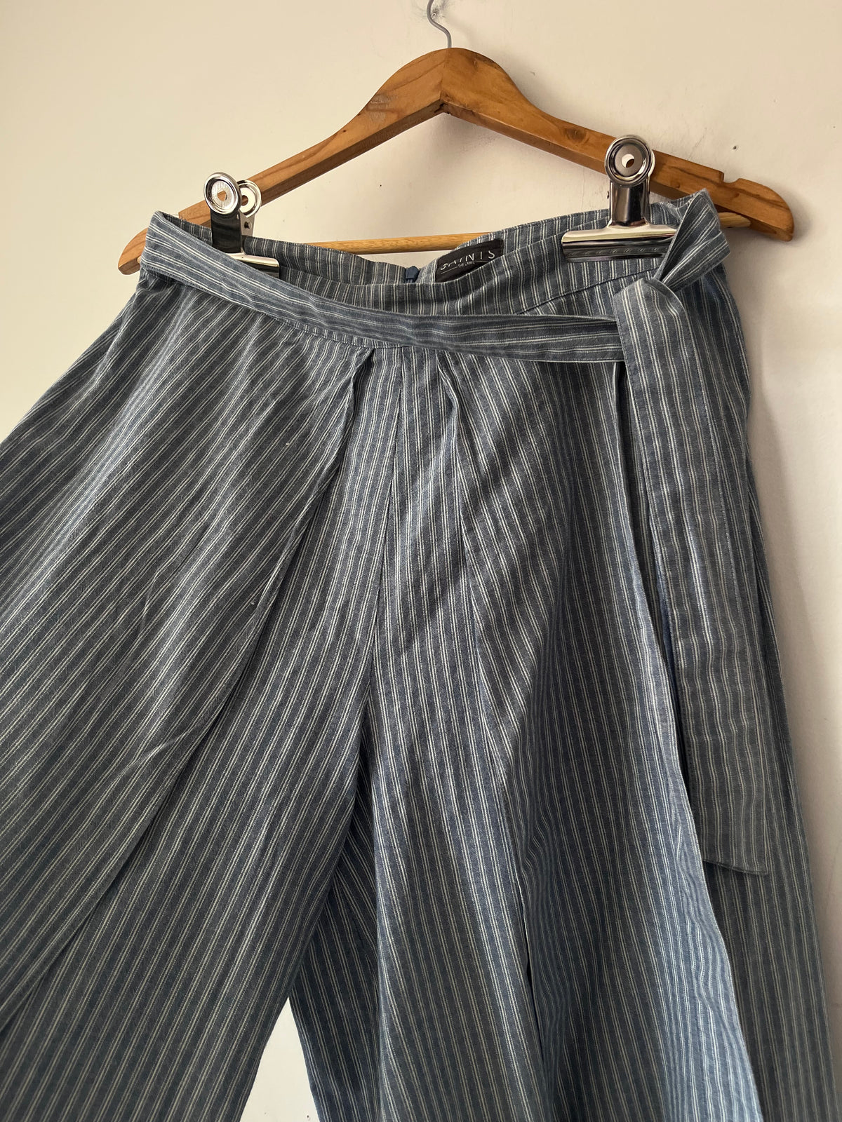 SAINTS THE LABEL Striped Wide Leg Pants RRP $200 (12)