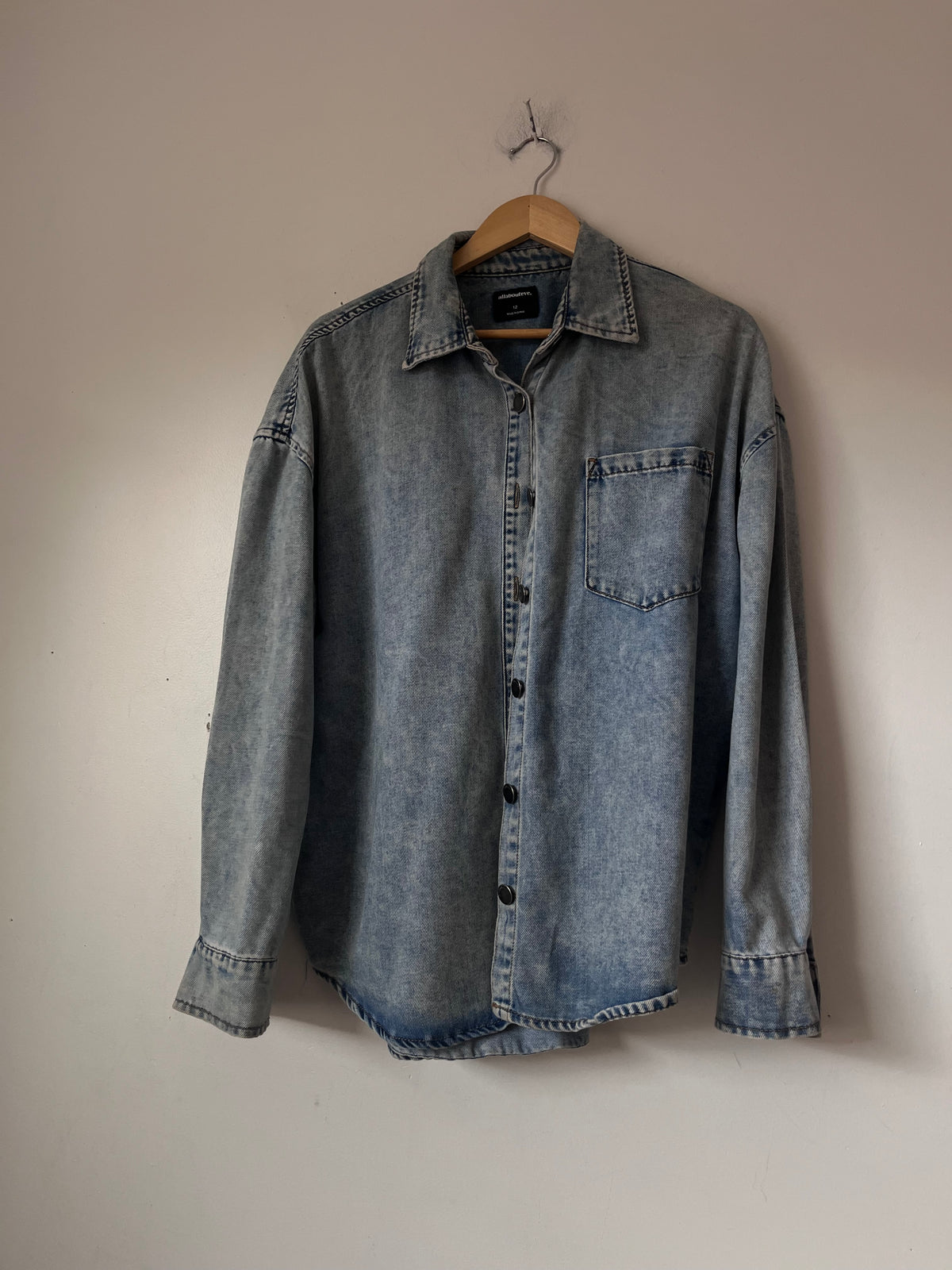 ALL ABOUT EVE Oversized Denim Shirt RRP$130 (12)