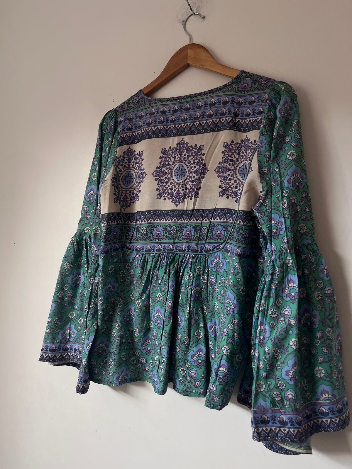 HOUSE OF SKYE Evergreen Boho Babydoll Blouse (12)