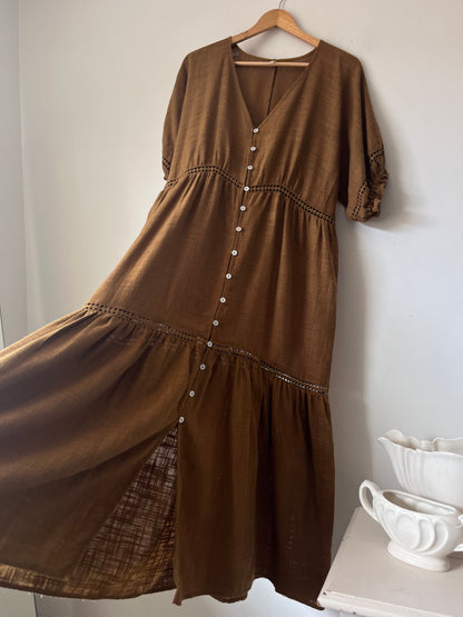 RYLEE + CRU Button Front Tiered Dress (12-14)