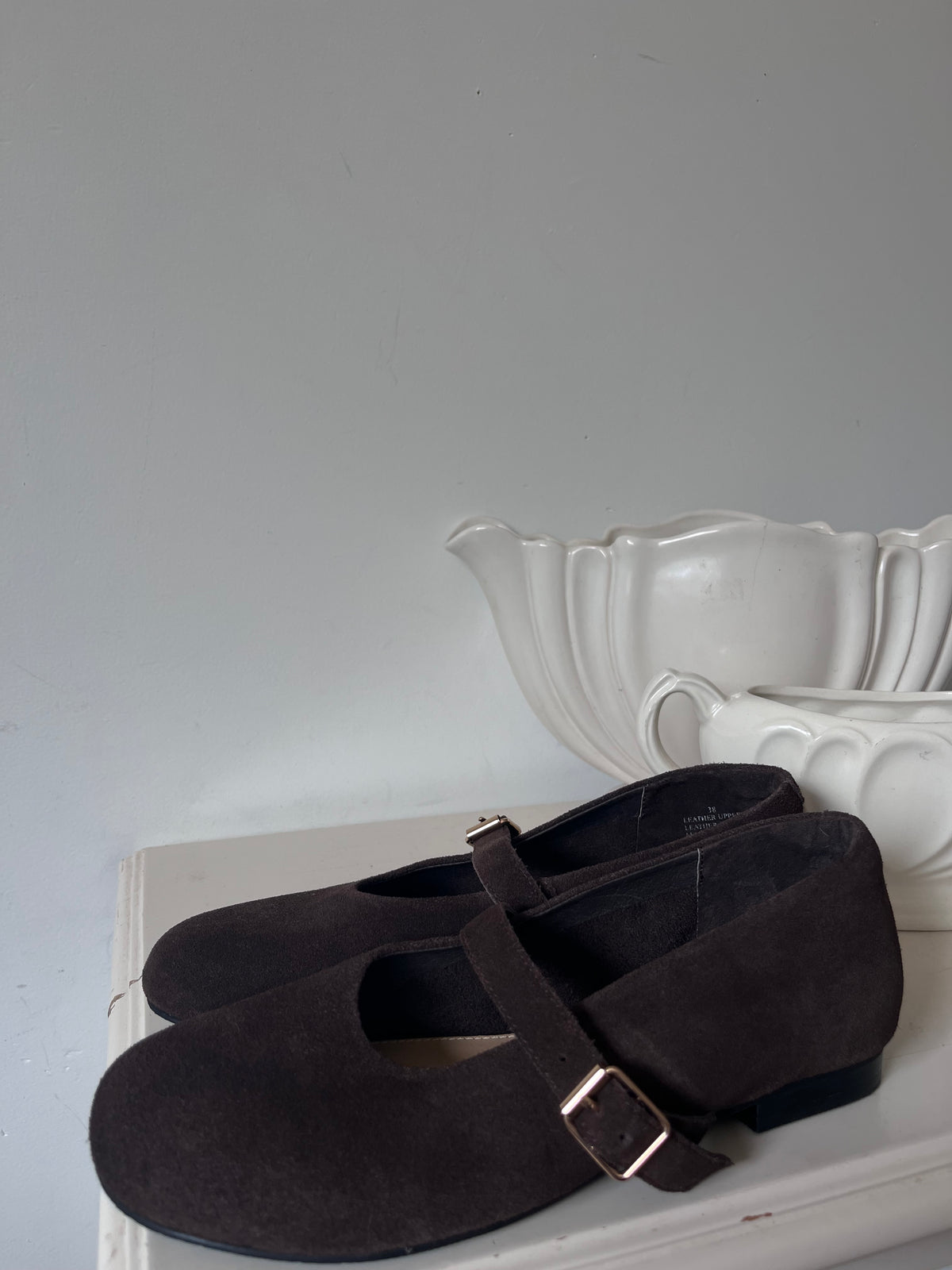 ISABELLA ANSELMI Suede Mary Jane Shoes RRP $240 (38)