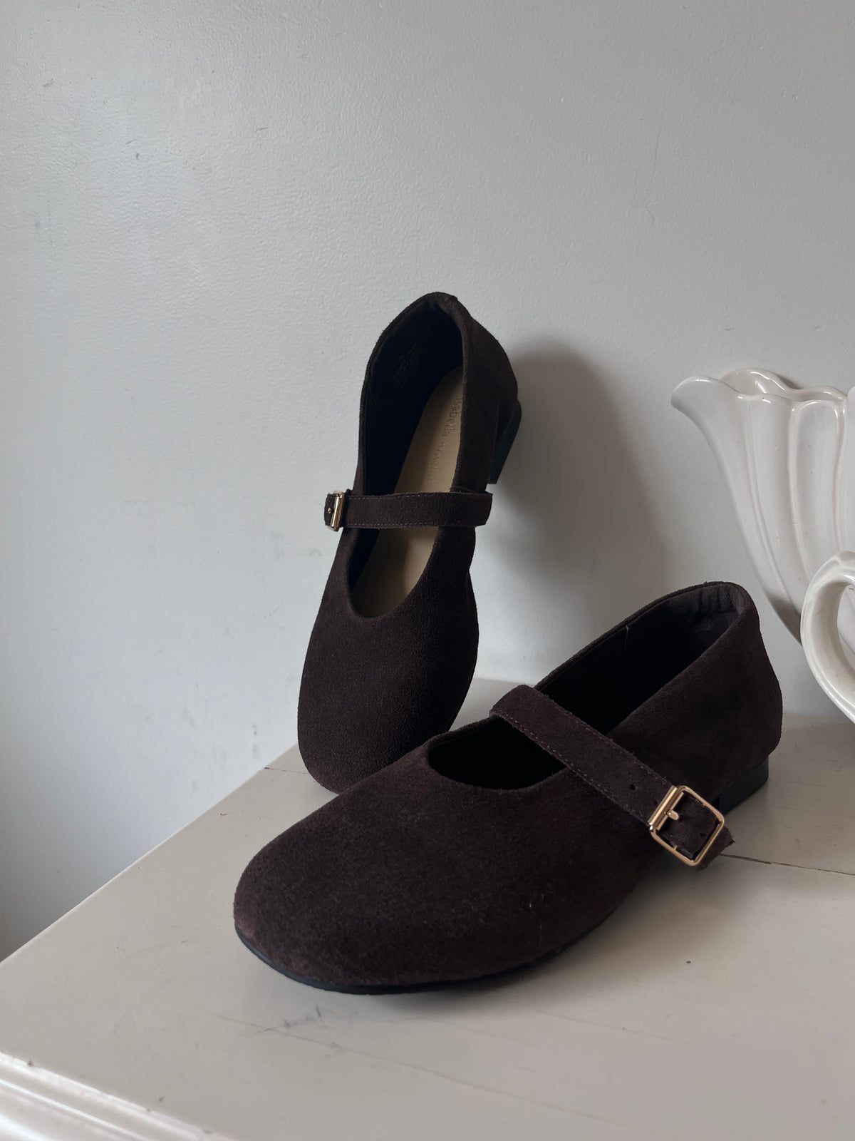 ISABELLA ANSELMI Suede Mary Jane Shoes RRP $240 (38)
