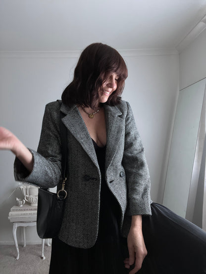 YOURS TRULY Blazer RRP$180 (10-12)