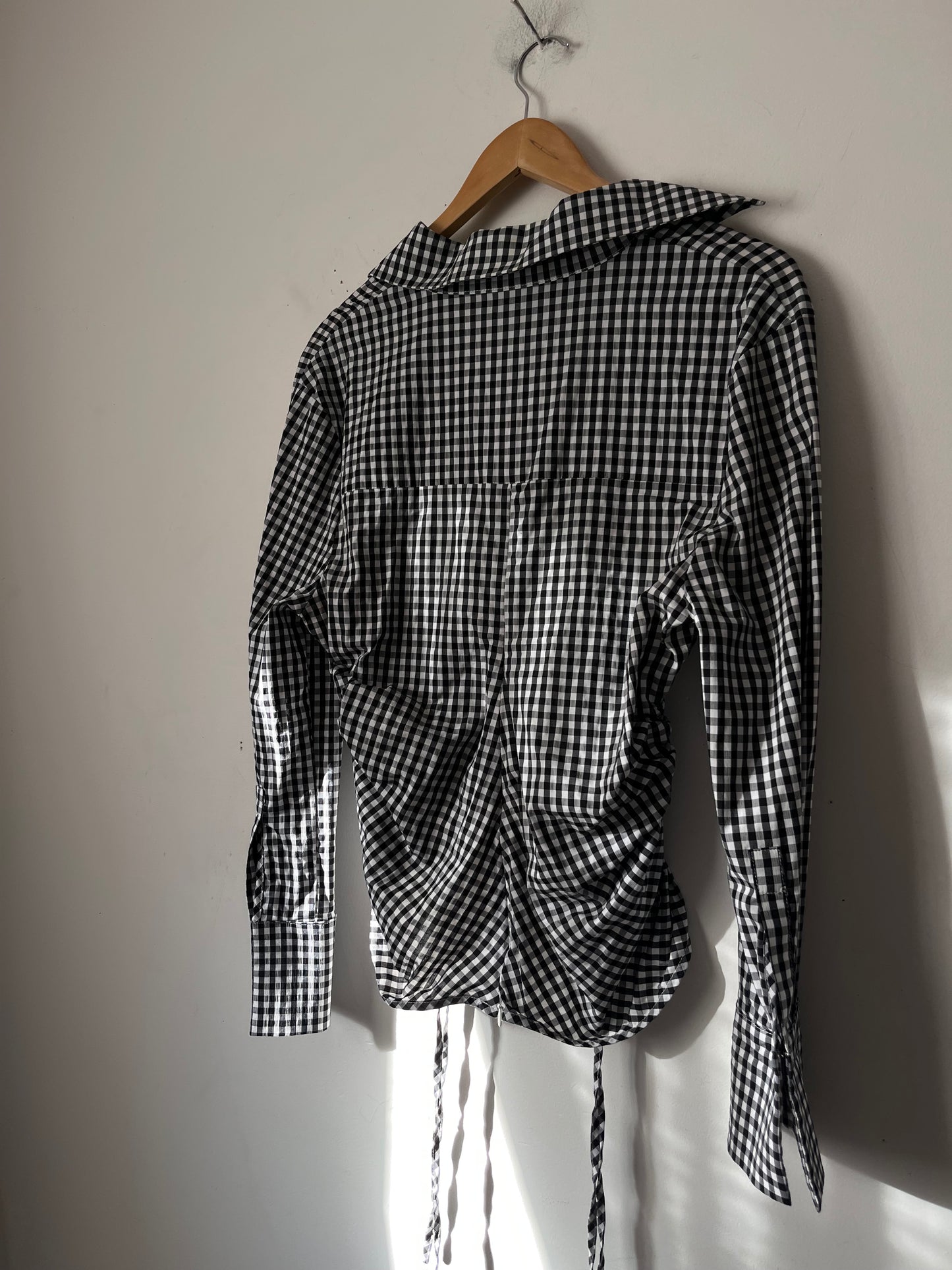 STORM Ruched/Drawstring Top RRP$269 (8-10)