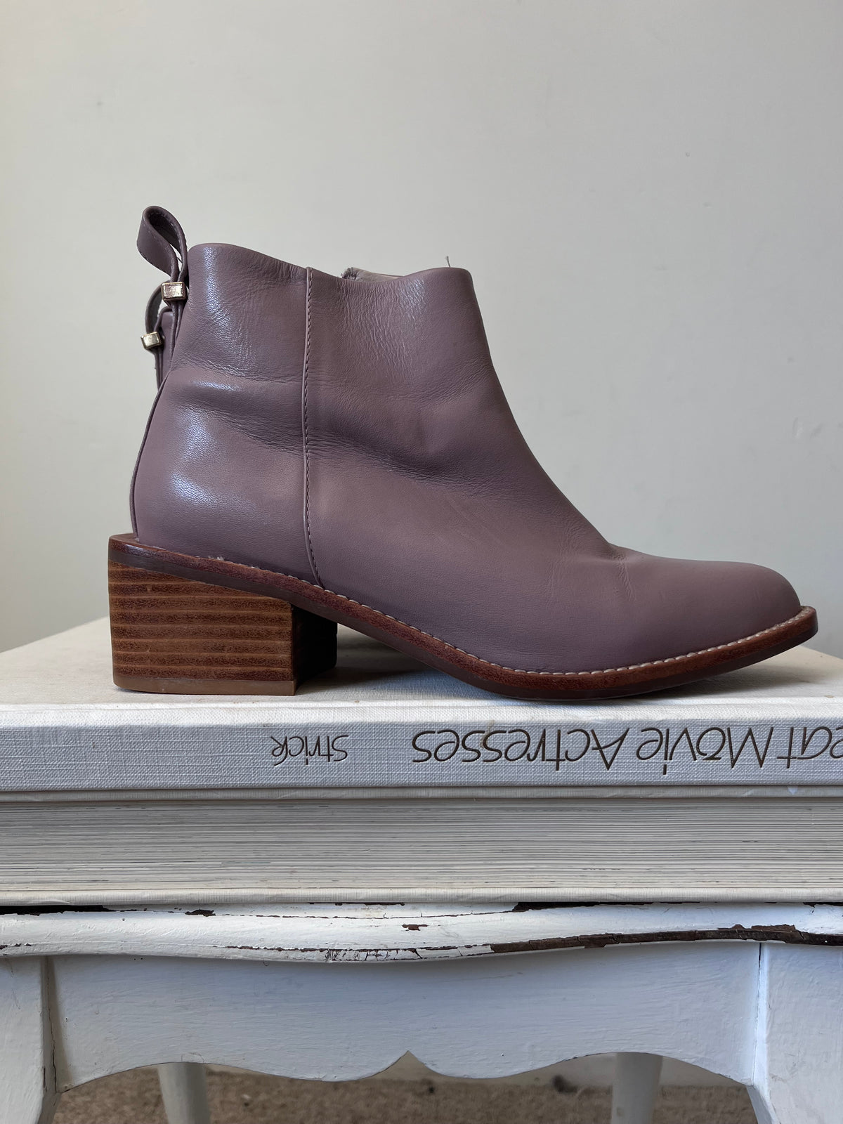 MI PIACI Leather Ankle Boots RRP $380 (35)