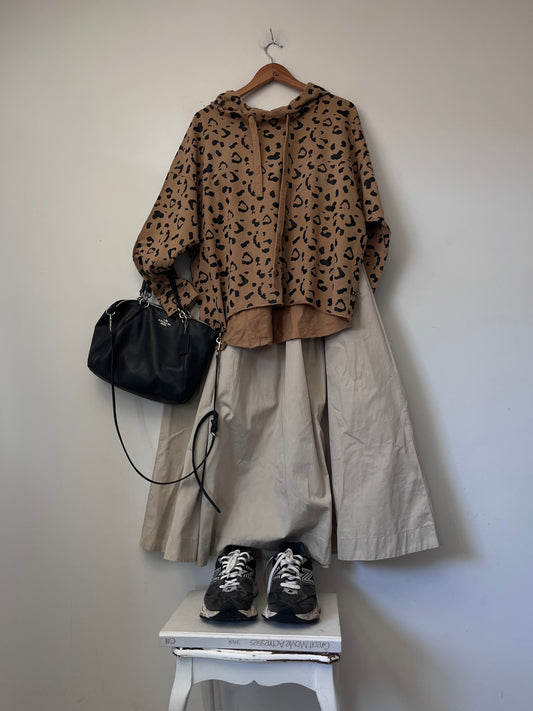 MOOCHI 6x7 Leopard Hoodie RRP $249 (10-12)
