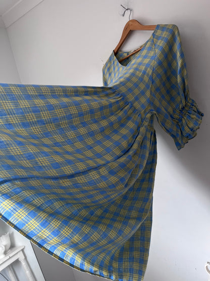 ZEST Linen Check Dress RRP $130  (Size 8)