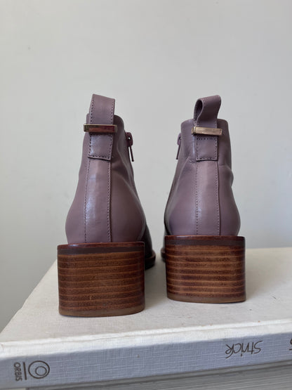 MI PIACI Leather Ankle Boots RRP $380 (35)